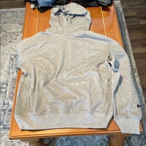 Fabletics Gray Heathered Pullover Sweater